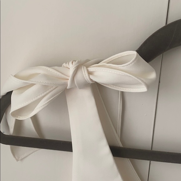 Romper - Picture 2 of 3